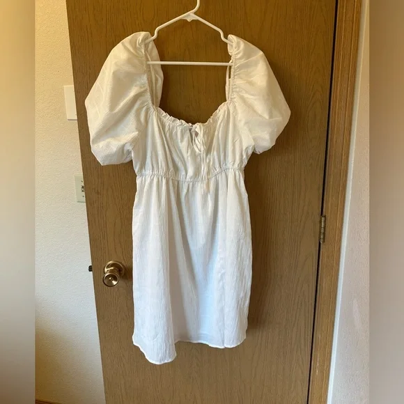 Baltic Born White Mini Dress - Picture 1 of 7